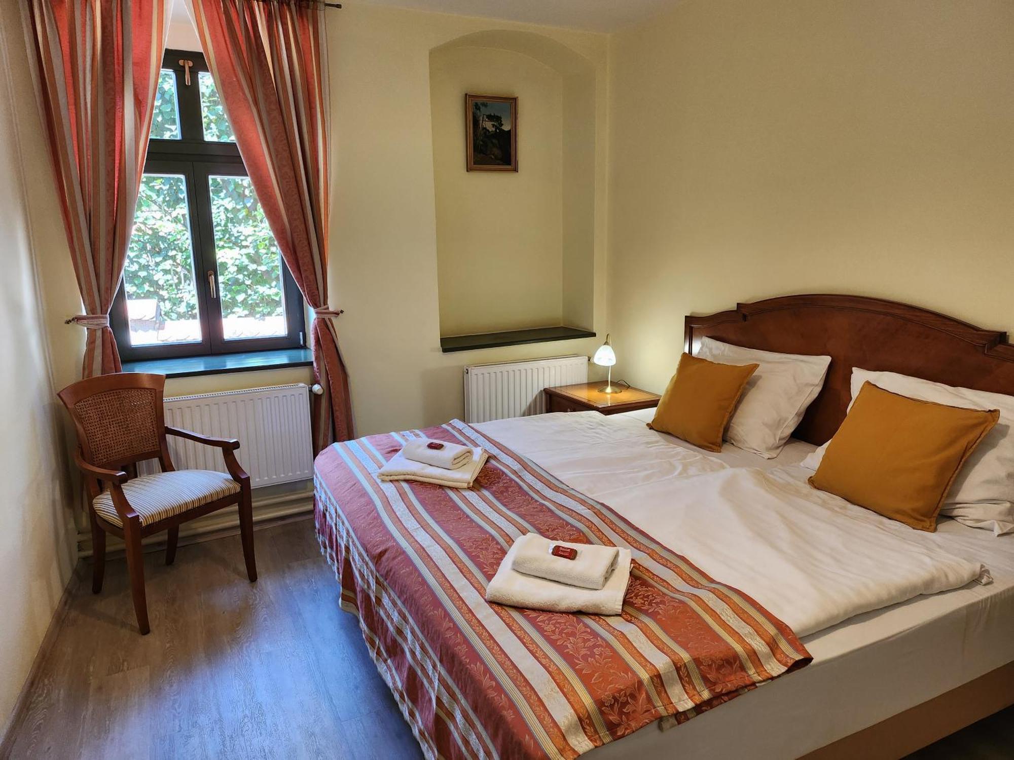 Hotel Opat Kutna Hora Exterior photo