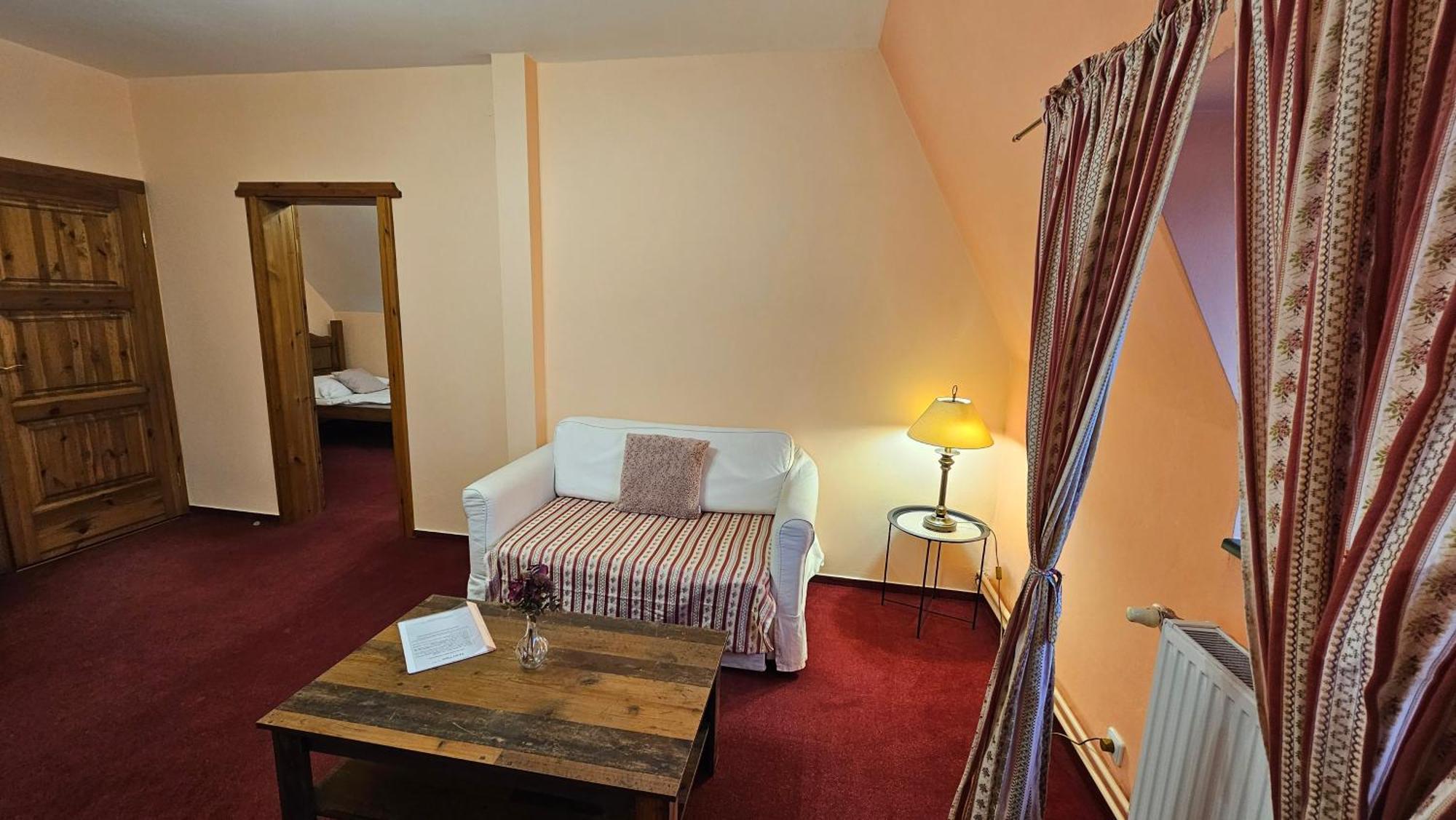 Hotel Opat Kutna Hora Exterior photo